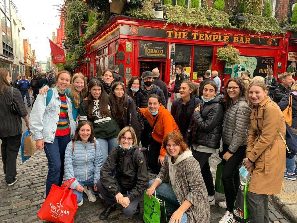 estudiar año escolar irlanda